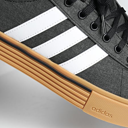 Adidas Sportswear - Scarpe da ginnastica Daily 4.0 IF4492 Core Black Footwear White Gum 10