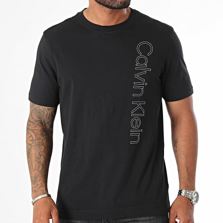 Calvin Klein - Camiseta gráfica GMF4K113 Negra