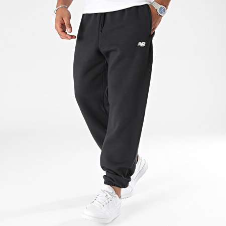 New Balance - Pantalon Jogging MP41503 Noir