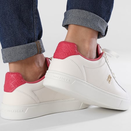 Tommy Hilfiger - Damessneakers Elevated Essential Monogram 7999 Ancient White Heritage Pink