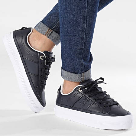 Tommy Hilfiger - Baskets Femme Essential Vulc Monogram 7945 Space Blue