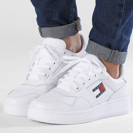 Tommy Jeans - Retro Basket Essential 2505 Blanco Zapatillas Mujer