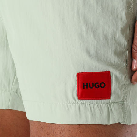 HUGO - Pantaloncini da bagno Dominica 50469323 Verde chiaro