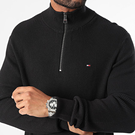 Tommy Hilfiger - Structure 6527 Jersey negro con cremallera y cuello alto