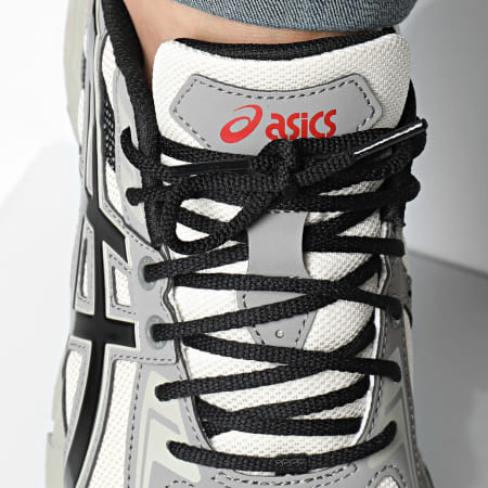 Asics - Baskets Gel Venture 6 1203A652 Cream Black