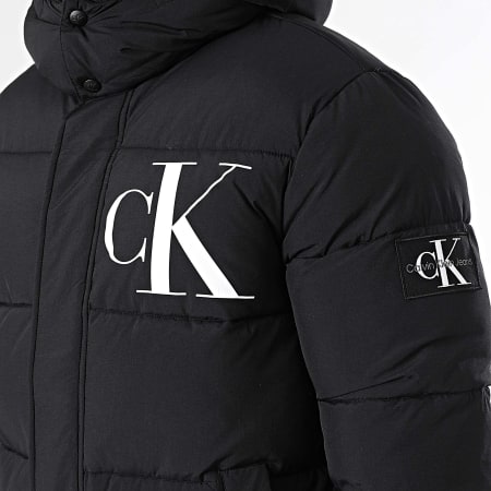 Calvin Klein - 6104 Jas met capuchon Zwart