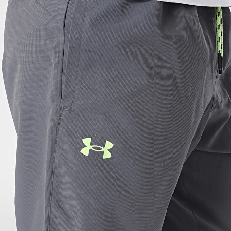 Under Armour - Legacy Windbreaker Jogging Pants 1382876 Gris