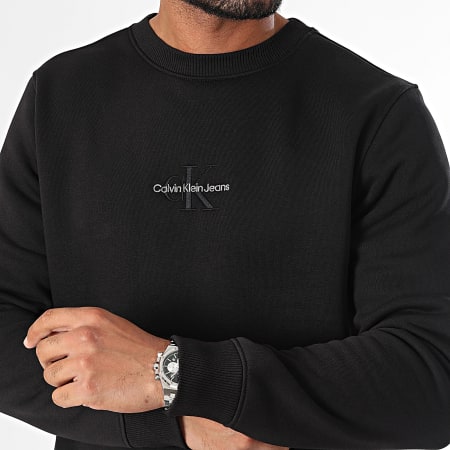 Calvin Klein - Zwart Monogram Ronde Hals Sweat 5630