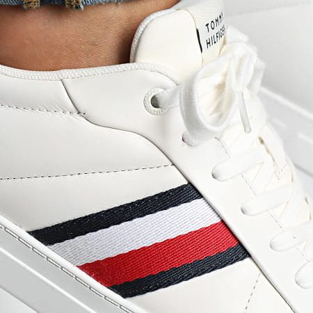 Tommy Hilfiger - Icon Court Piel Rayas 5163 Zapatillas Ancient White