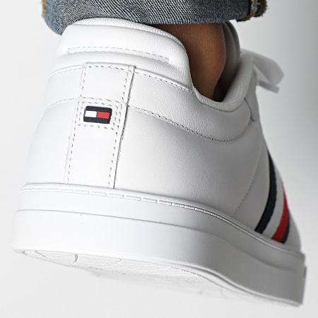 Tommy Hilfiger - Icon Court Leren Strepen 5163 Witte Sneakers