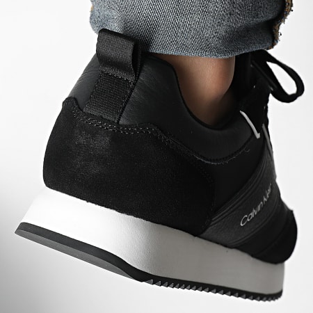 Calvin Klein - Baskets Low Top Lace Up Mix 1554 Black White