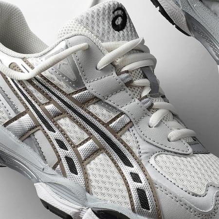 Asics - Canastas Gel-NYC 2055 1203A542 Crema Plata Pura