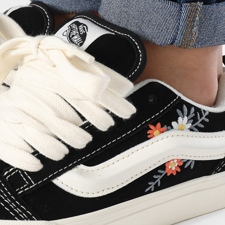 Vans - Damesschoenen Knu Skool 00CSO Zwart Bloemen