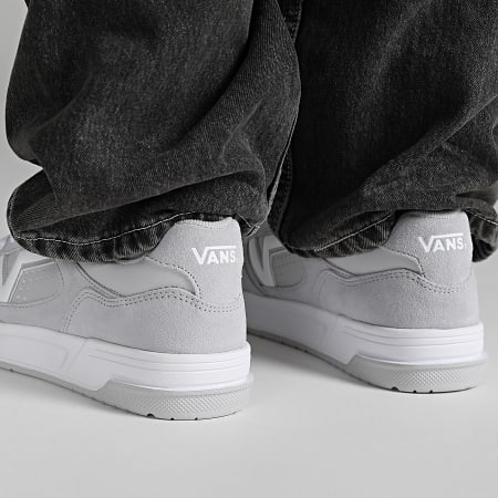 Vans - Sneakers Upland 00D1H Grigio