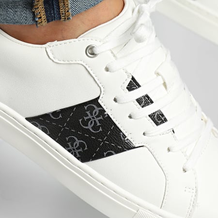 Guess - Baskets FMTTOGELL12 Blanco Negro