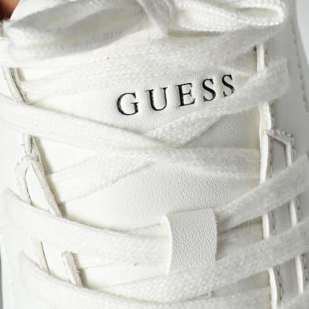 Guess - Baskets FMTTOIELE12 Blanco