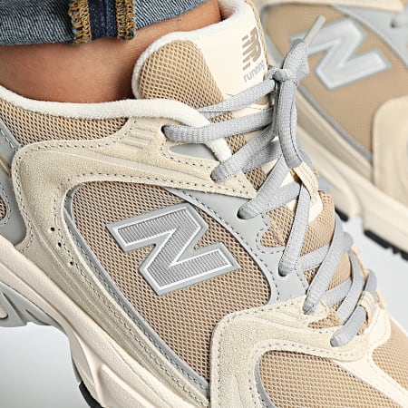 New Balance - 530 MR530CP Zapatillas crema