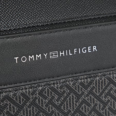 Tommy Hilfiger - Bolsa de viaje Monogram Duffle 2707 Negro