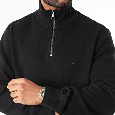 Tommy Hilfiger - Sweat Col Zippé Essential 7233 Noir