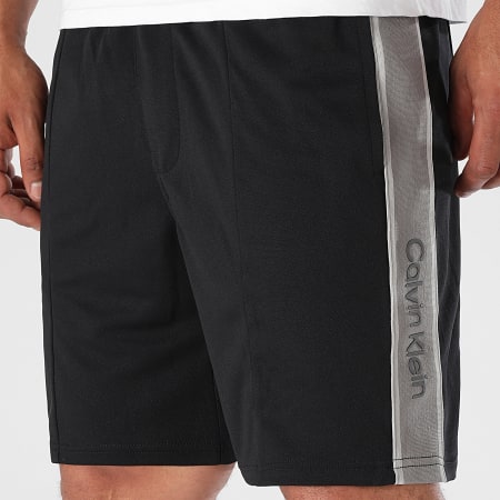 Calvin Klein - GMF4S811 Pantaloncini da jogging a fascia neri