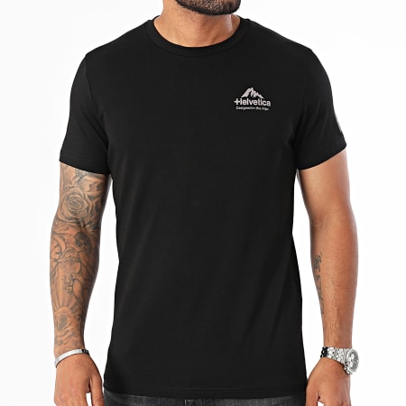 Helvetica - Camiseta Cooper Negra