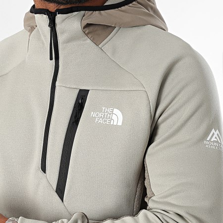 The North Face - MA A893R Sudadera beige con capucha y cuello de cremallera