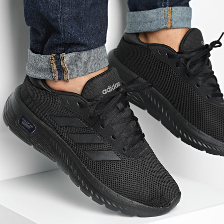 Adidas Sportswear - Manden Cloudfoam Comfy IH6129 Core Black Iron Metallic