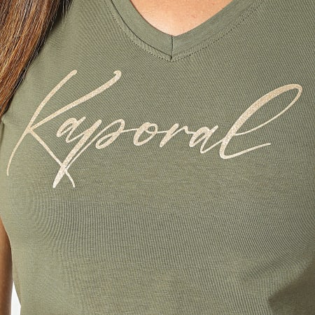 Kaporal - Dames Slim V-Hals Korte Mouw T-shirt Teken Groen Khaki Goud