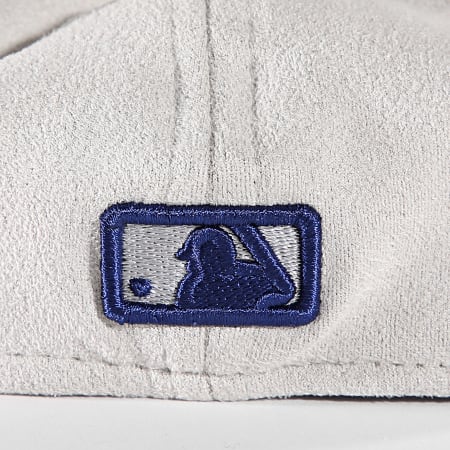 New Era - Faux Suede 39Thirty LA Cap 60565378 Grijs