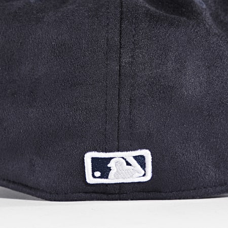 New Era - Faux Suede 39Thirty NY Cap 60565376 Azul Marino