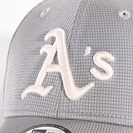 New Era - Casquette Pivot Knit 9Forty Oakland Athletic's 60565462 Gris