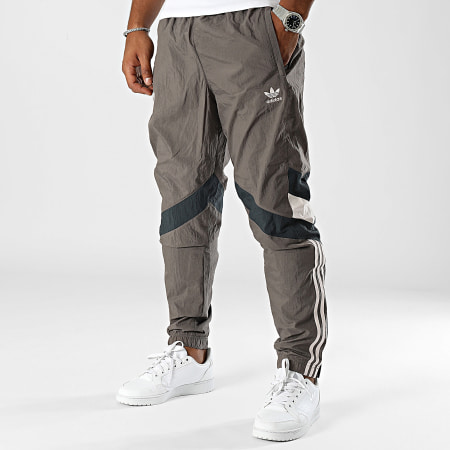 Adidas Sportswear - Real Madrid Joggingbroek JI9480 Taupe