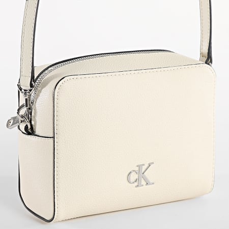 Calvin Klein - Bolso de mujer Minimal Monogram Camera 2719 Beige