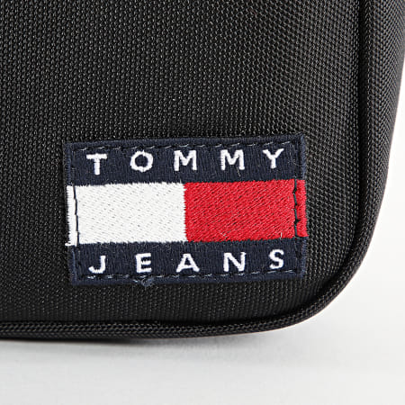 Tommy Jeans - Bolsa Essential Daily Reporter 2991 Negra