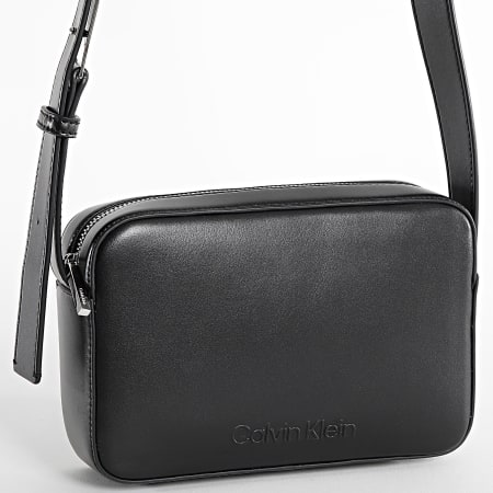 Calvin Klein - Bolso de Mujer con Logotipo en Relieve Cámara 2555 Negro