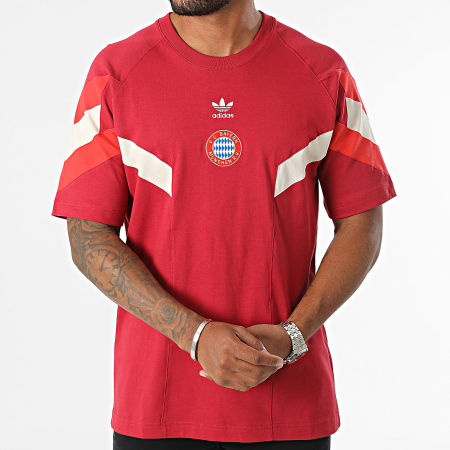 Adidas Originals - Maglietta del Bayern Monaco IY5200 Rosso