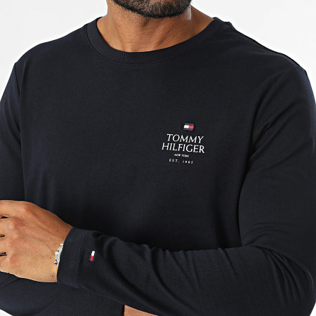 Tommy Hilfiger - Stack 6501 Navy T-shirt met lange mouwen