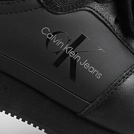 Calvin Klein - Baskets Retro Runner Sock Multifunction 1118 Triple Black