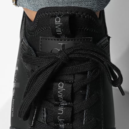 Calvin Klein - Baskets Retro Runner Sock Multifunction 1118 Triple Black