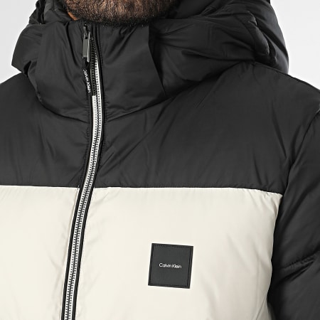 Calvin Klein - Doudoune Capuche Hooded Quilt Color Block 4384 Beige Noir