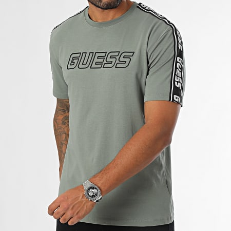 Guess - Gestreept T-shirt Z4GI18-J1314 Kaki Groen