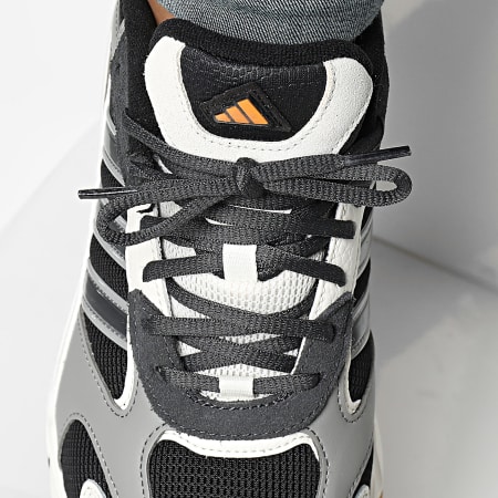 Adidas Sportswear - Baskets Crazy Chaos 2000 IH2925 Core Black Core White Crew Orange