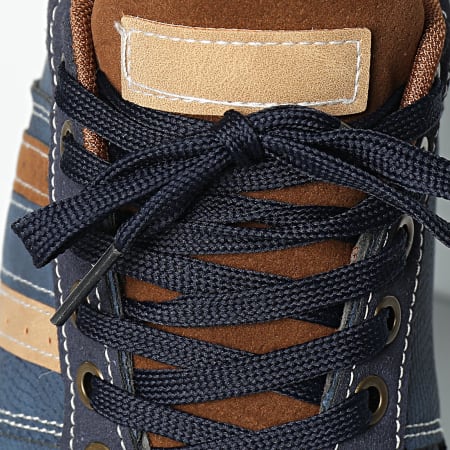 Classic Series - Marineblauwe sneakers