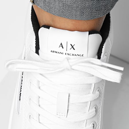 Armani Exchange - Cestini XUX203-XV805 Bianco ottico Nero