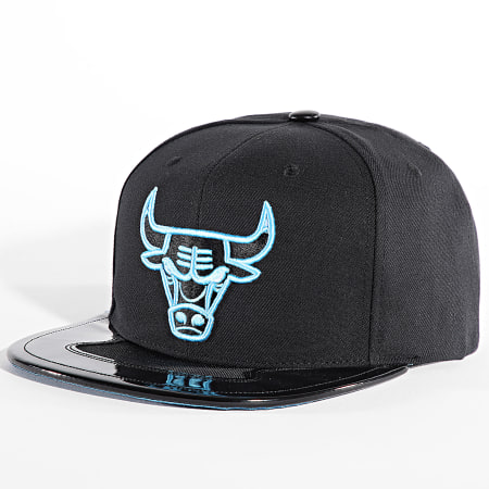 Mitchell and Ness - Chicago Bulls Day 11 NBA Snapback Cap HS8033 Zwart Lichtblauw