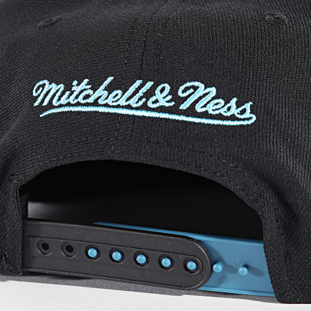 Mitchell and Ness - Chicago Bulls Día 11 NBA Snapback Cap HS8033 Negro Azul Claro