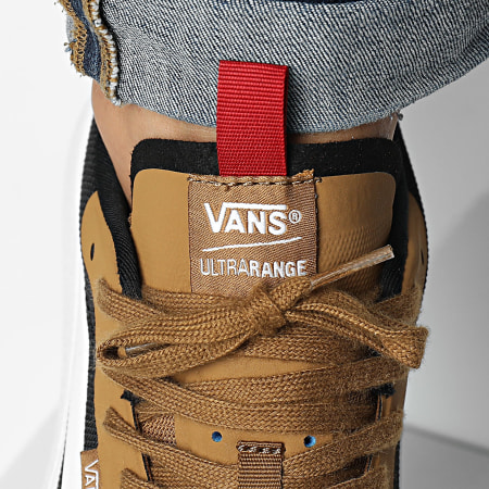 Vans - Mte Ultrabreed Exo Sportschoenen CWCY491 Bruin Zwart