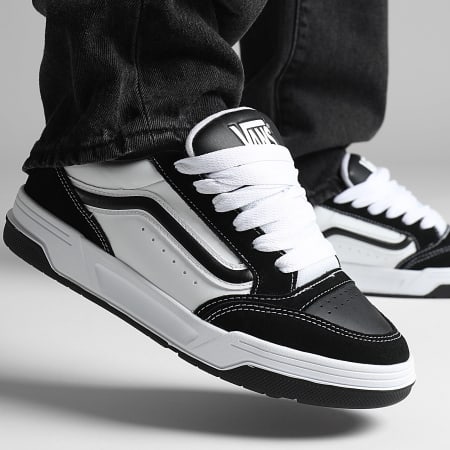 Vans - Hylane D26Y281 Zapatillas Negro Blanco