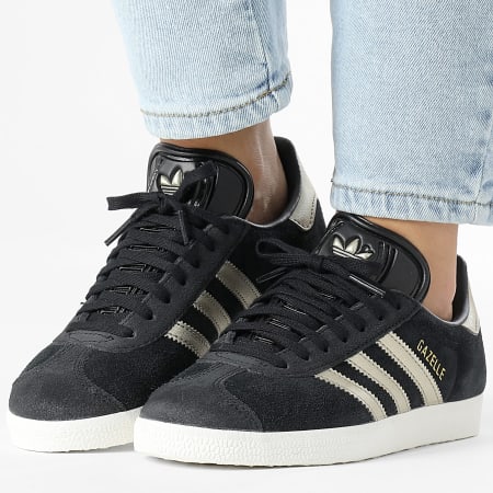Adidas Originals Sneakers Gazelle Donna W IG4397 Core Black Cyber Metallic Cloud White Ryses