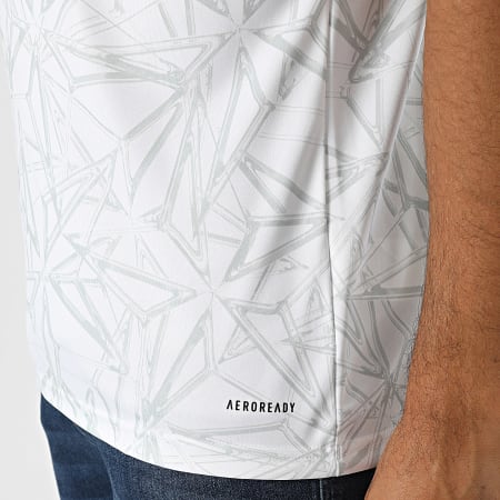 Adidas Performance - Camiseta de fútbol del Real Madrid IT5101 Blanca